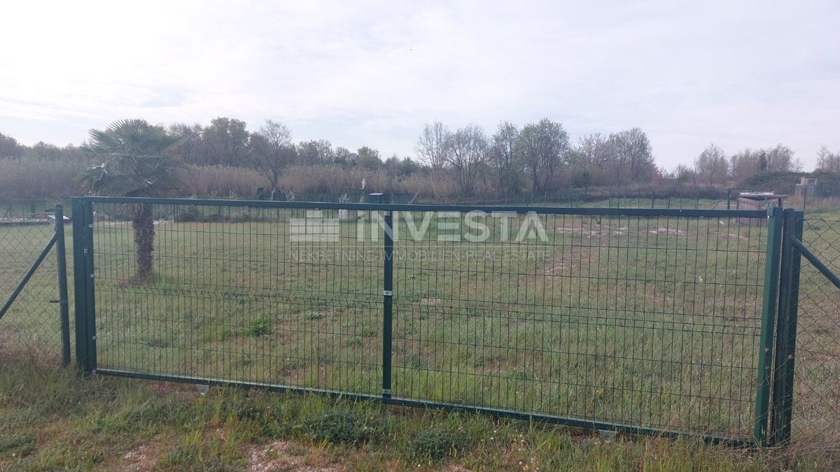 Terreno per casa vacanze vicino al mare