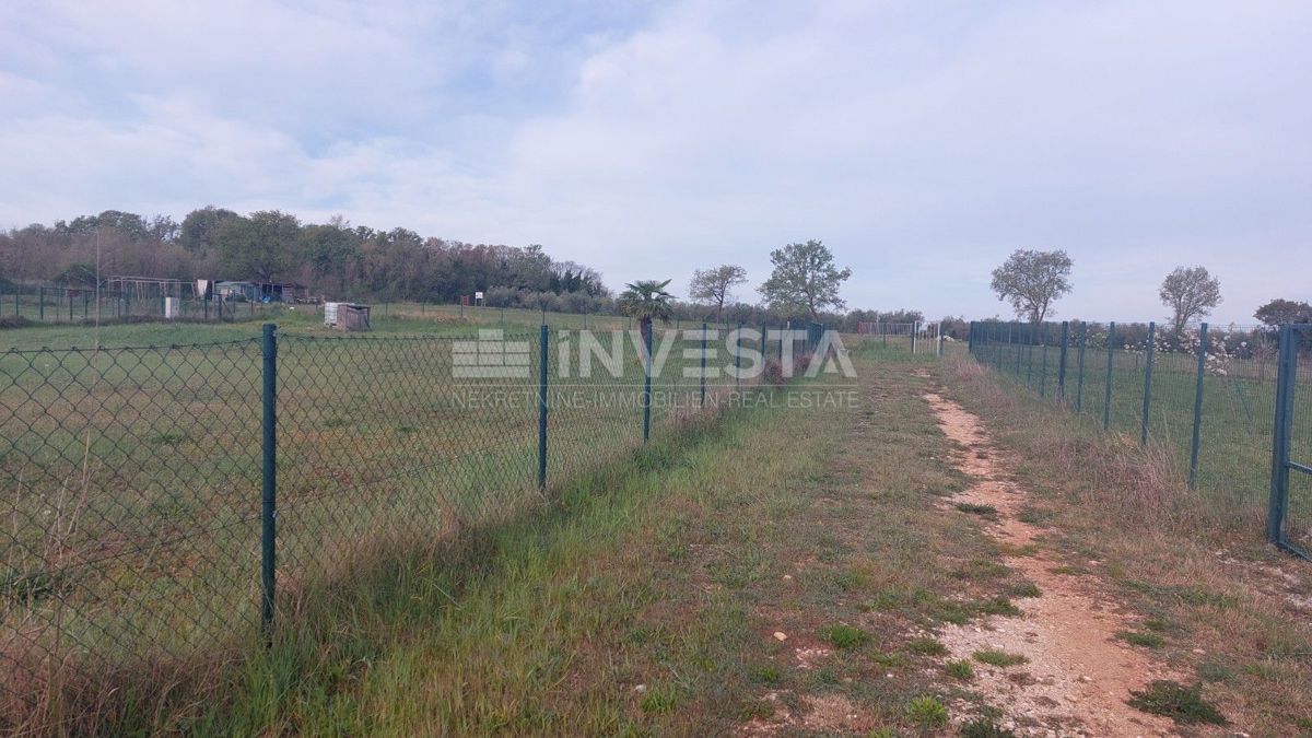 Terreno per casa vacanze vicino al mare