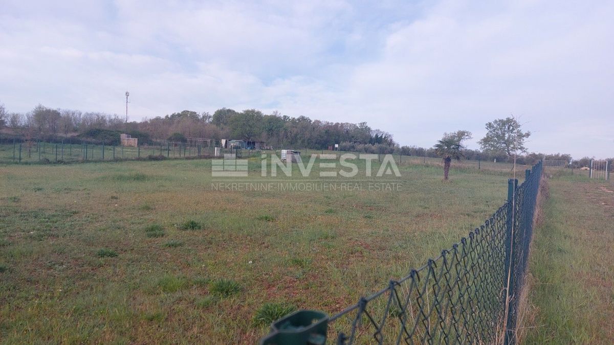 Terreno per casa vacanze vicino al mare