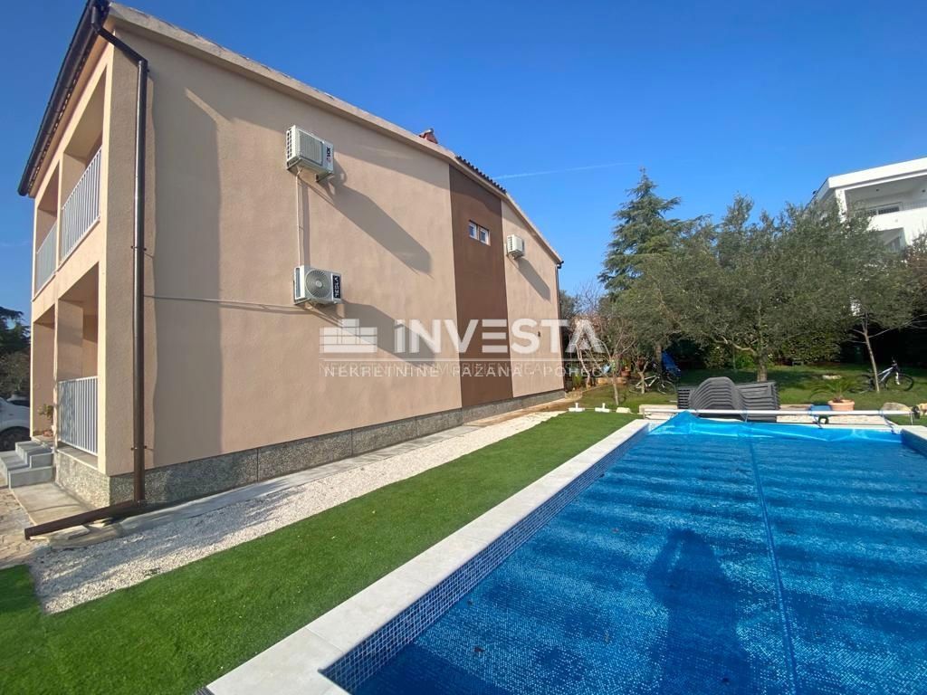 Fasana, Casa vacanze 160m2, 450m dal mare e dalle spiagge, 4 camere + bagno