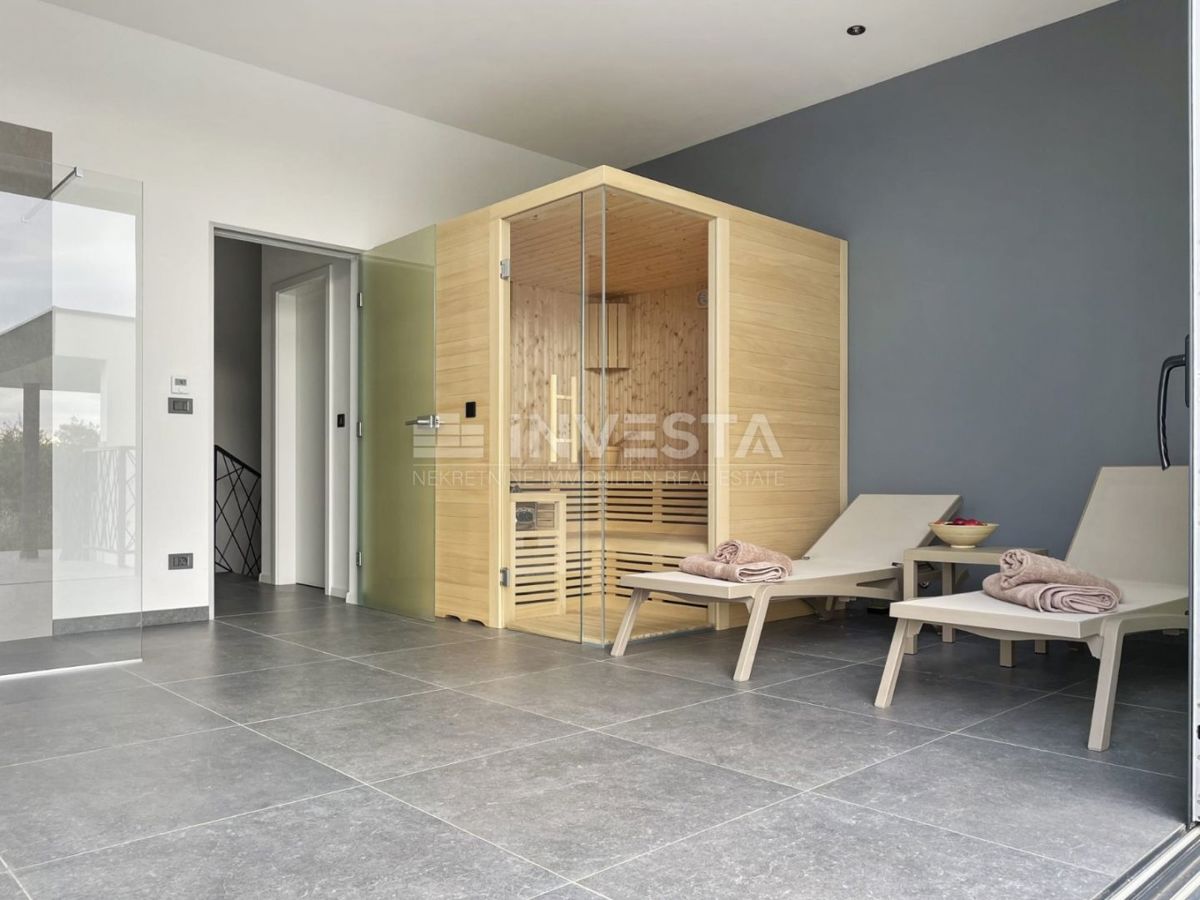 Poreč, dintorni, villa moderna 306m², vista mare