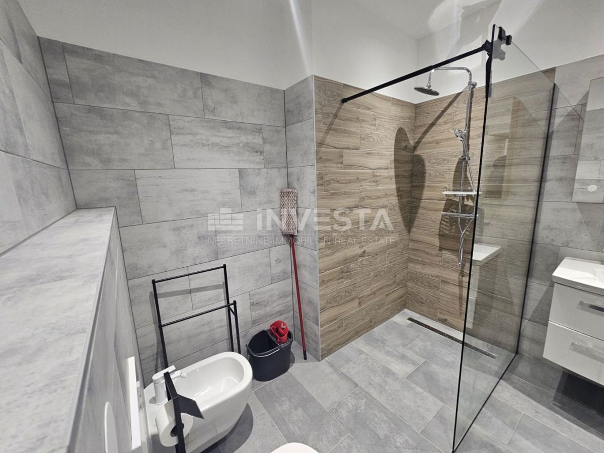 Pola, Stoja, appartamento recentemente ristrutturato vicino al mare