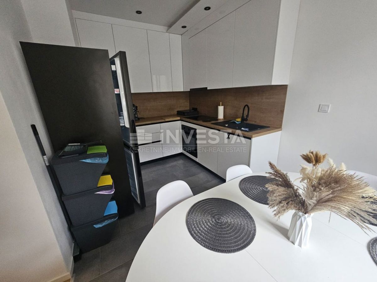 Pola, Stoja, appartamento recentemente ristrutturato vicino al mare