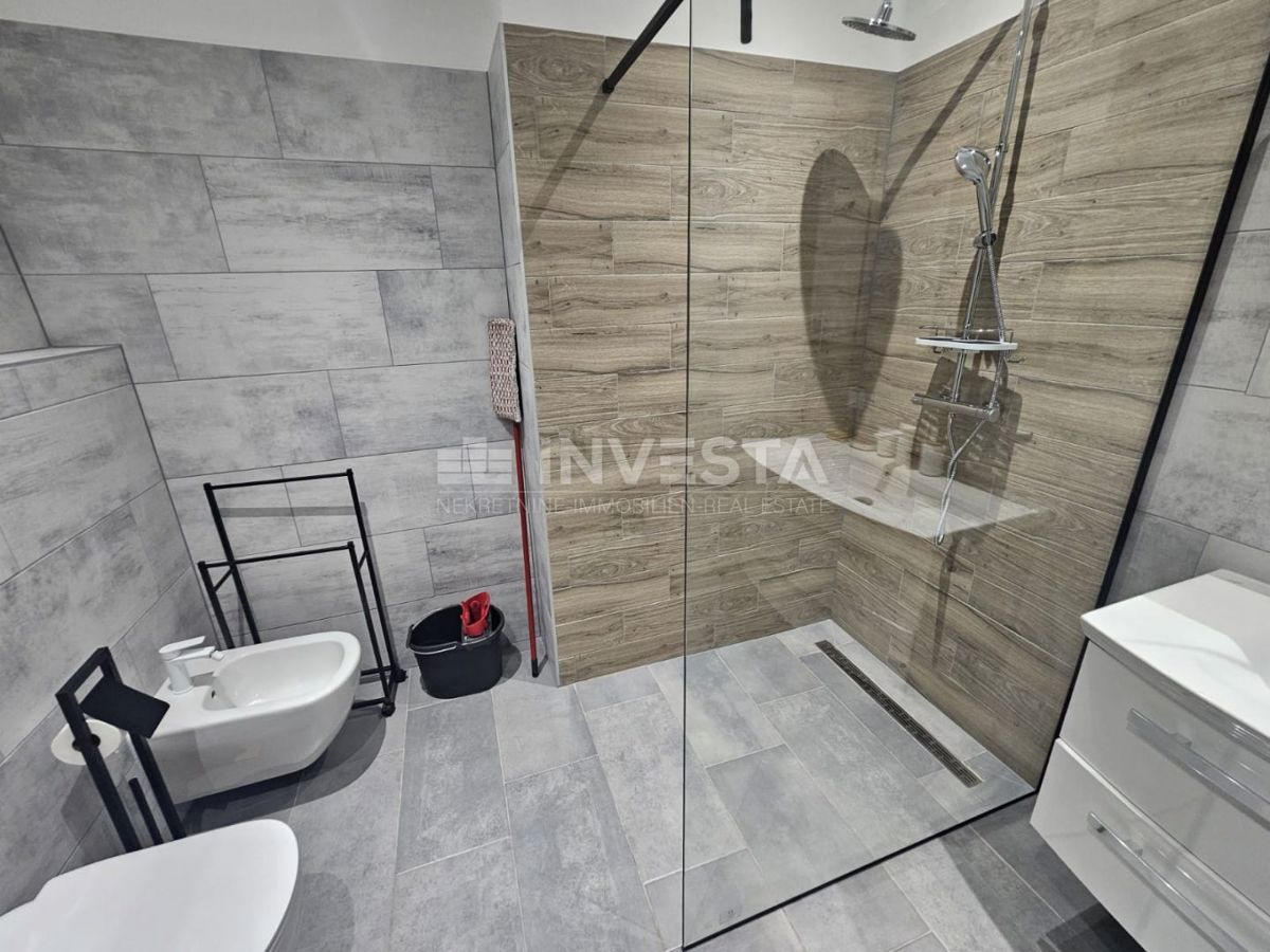 Pola, Stoja, appartamento recentemente ristrutturato vicino al mare