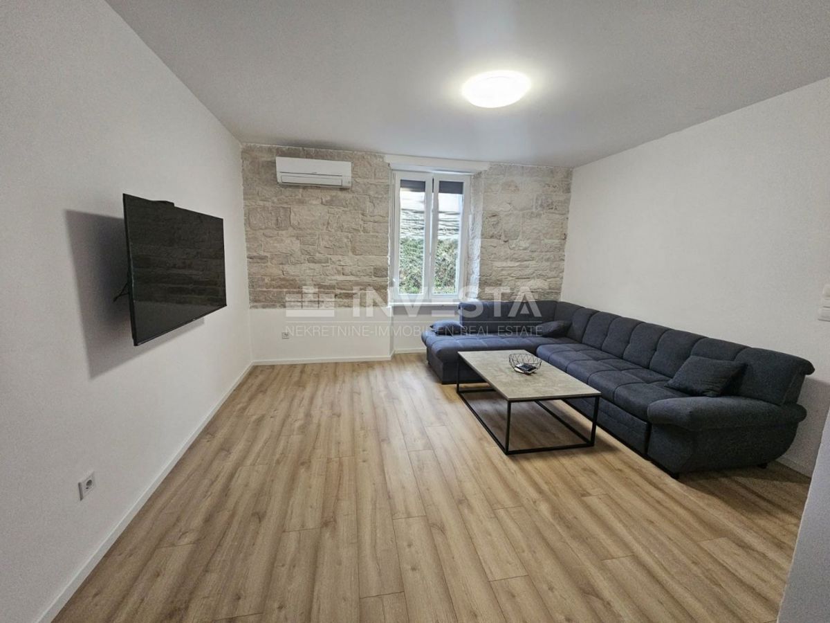 Pola, Stoja, appartamento recentemente ristrutturato vicino al mare