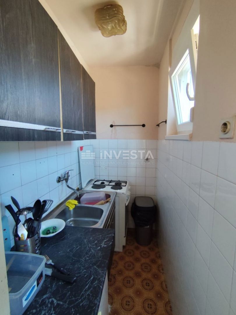 Appartamento trilocale con parcheggio, vicino al mare