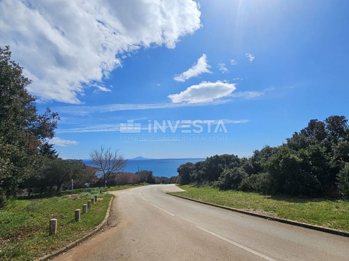 Duga Uvala, appartamento con vista mare, vicino alla spiaggia