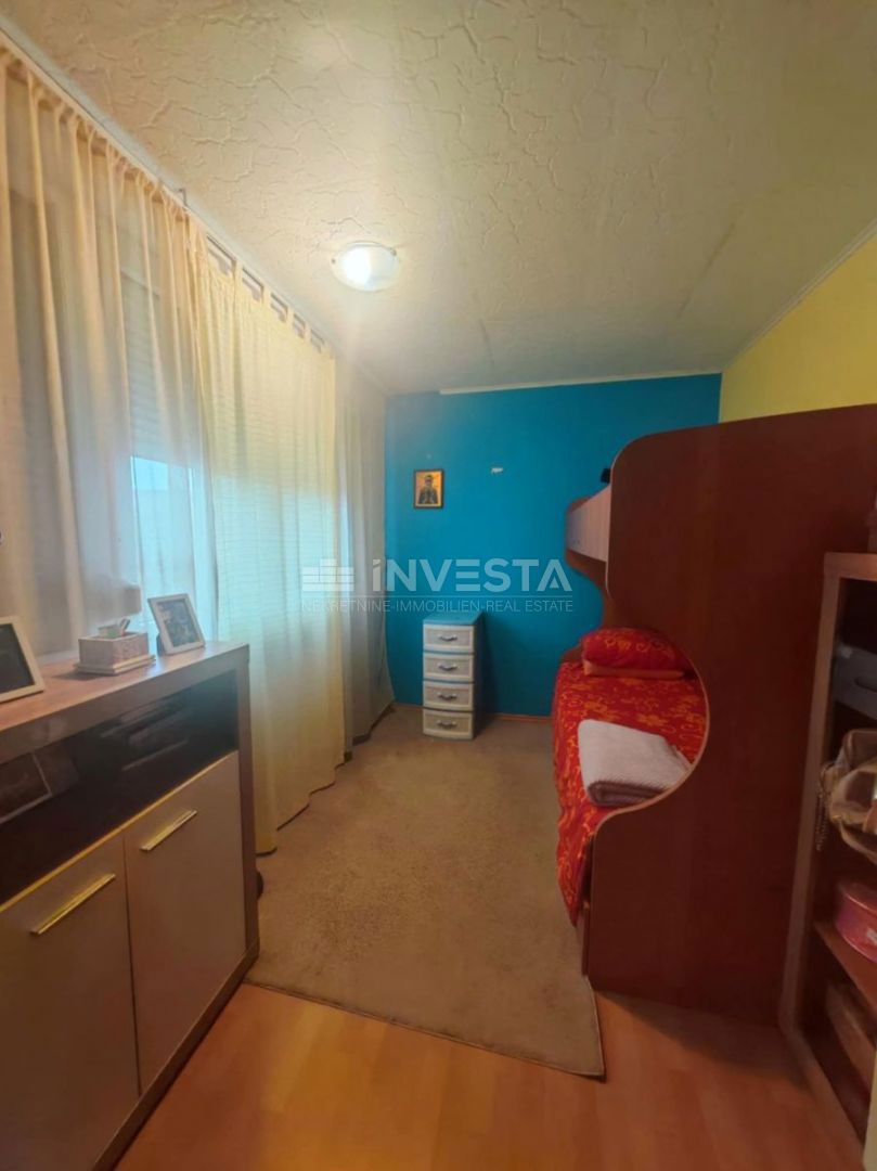 Appartamento con 3 camere da letto in una posizione richiesta