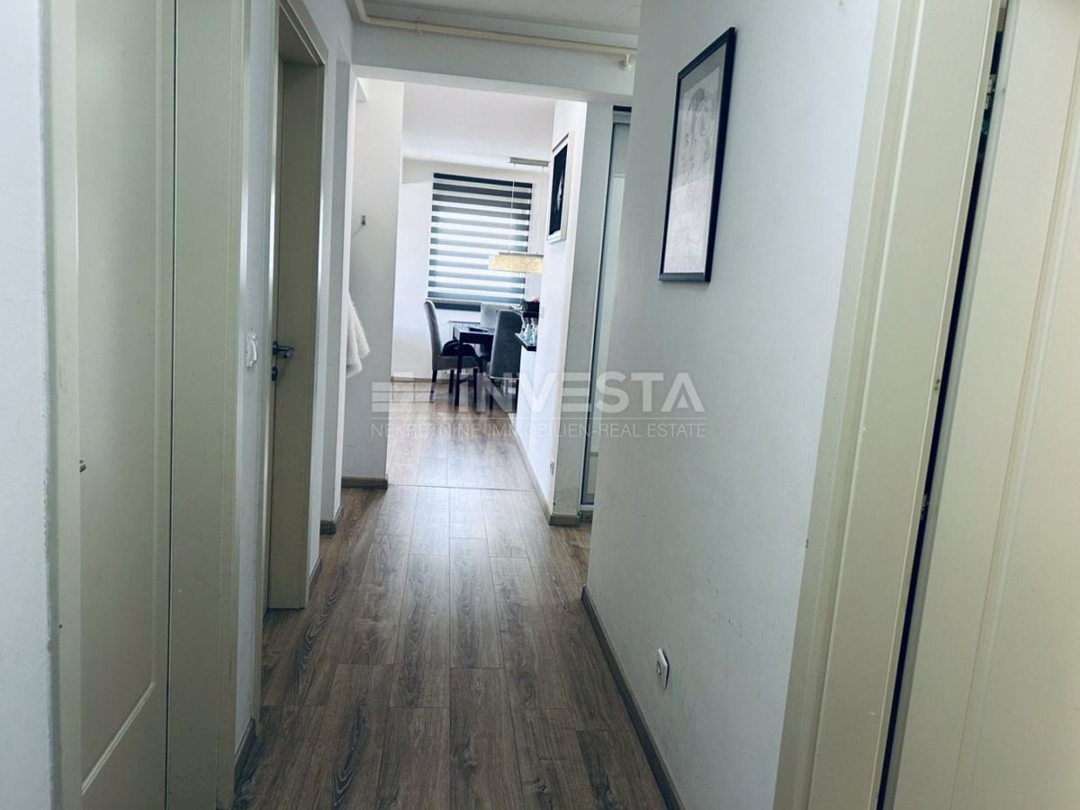 Pula, Vidikovac ampio appartamento familiare di 84m2