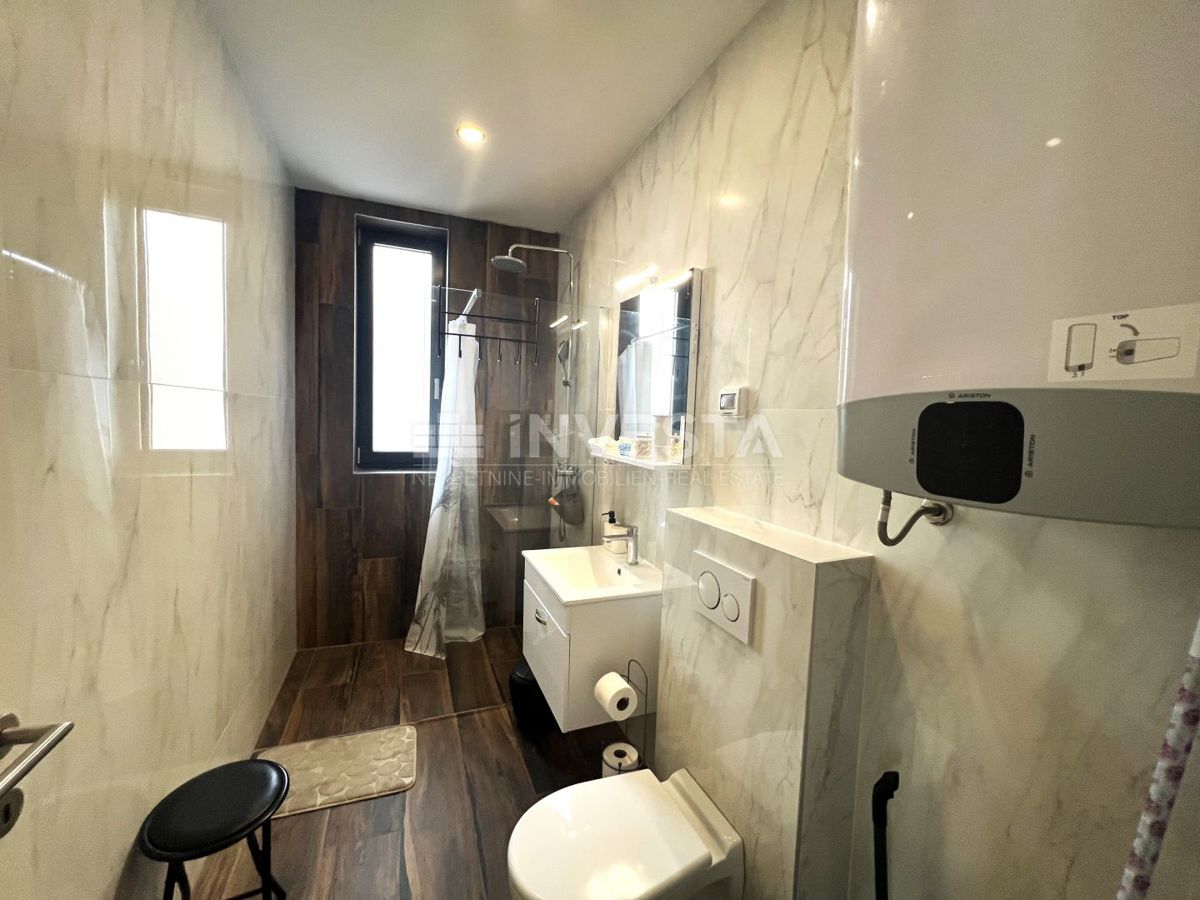 Medulin, appartamento di lusso al 1° piano di una nuova costruzione con parcheggio