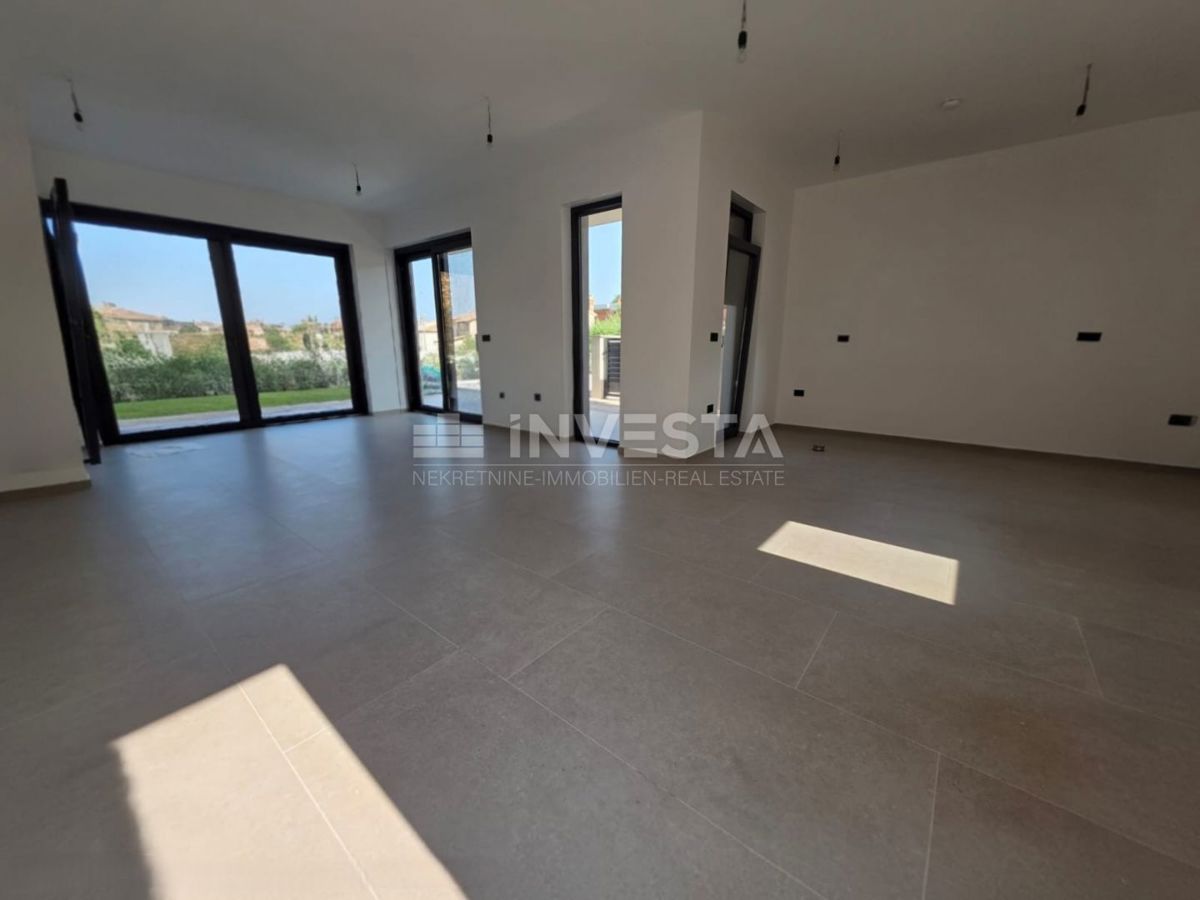 Medulin, Villa di lusso, a 1 km dal mare – piscina, tre camere da letto e attrezzature di alta qualità