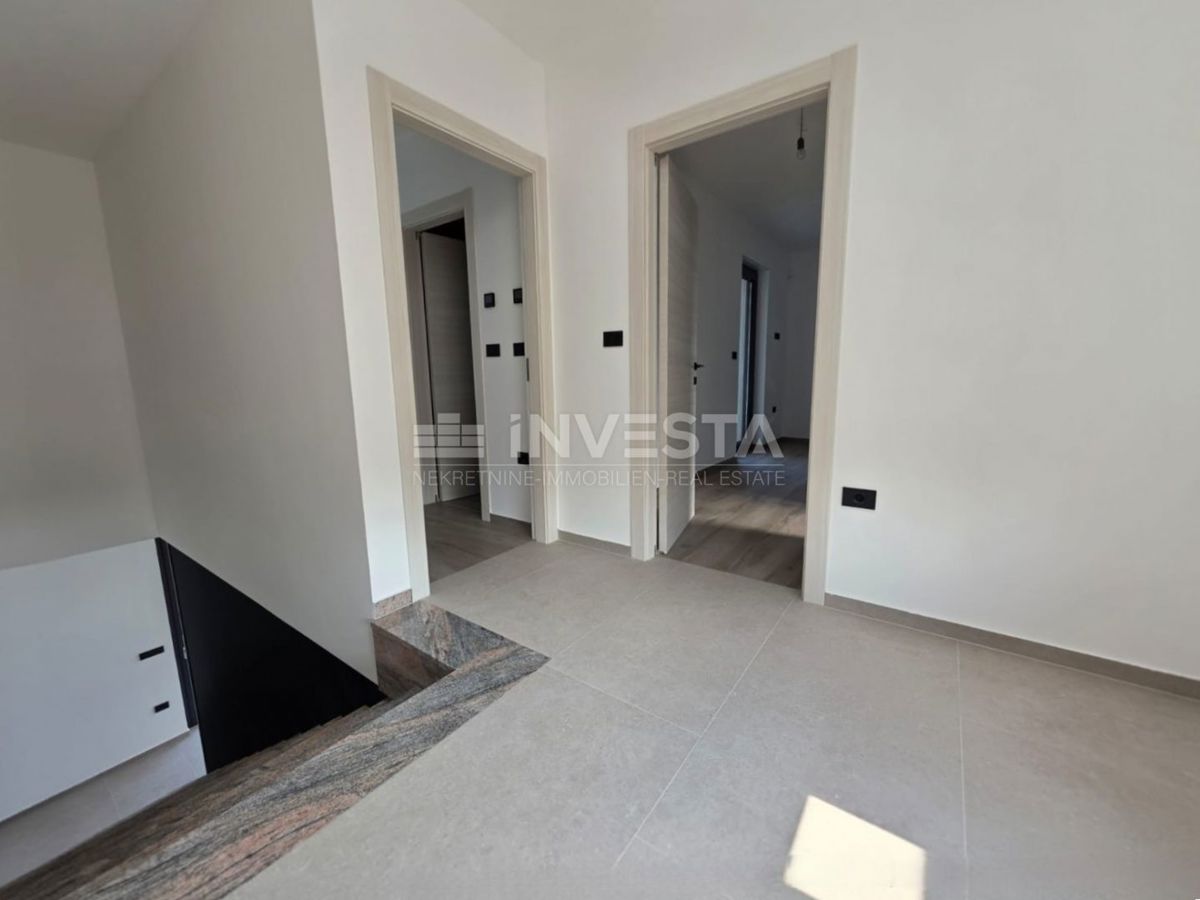 Medulin, Villa di lusso, a 1 km dal mare – piscina, tre camere da letto e attrezzature di alta qualità