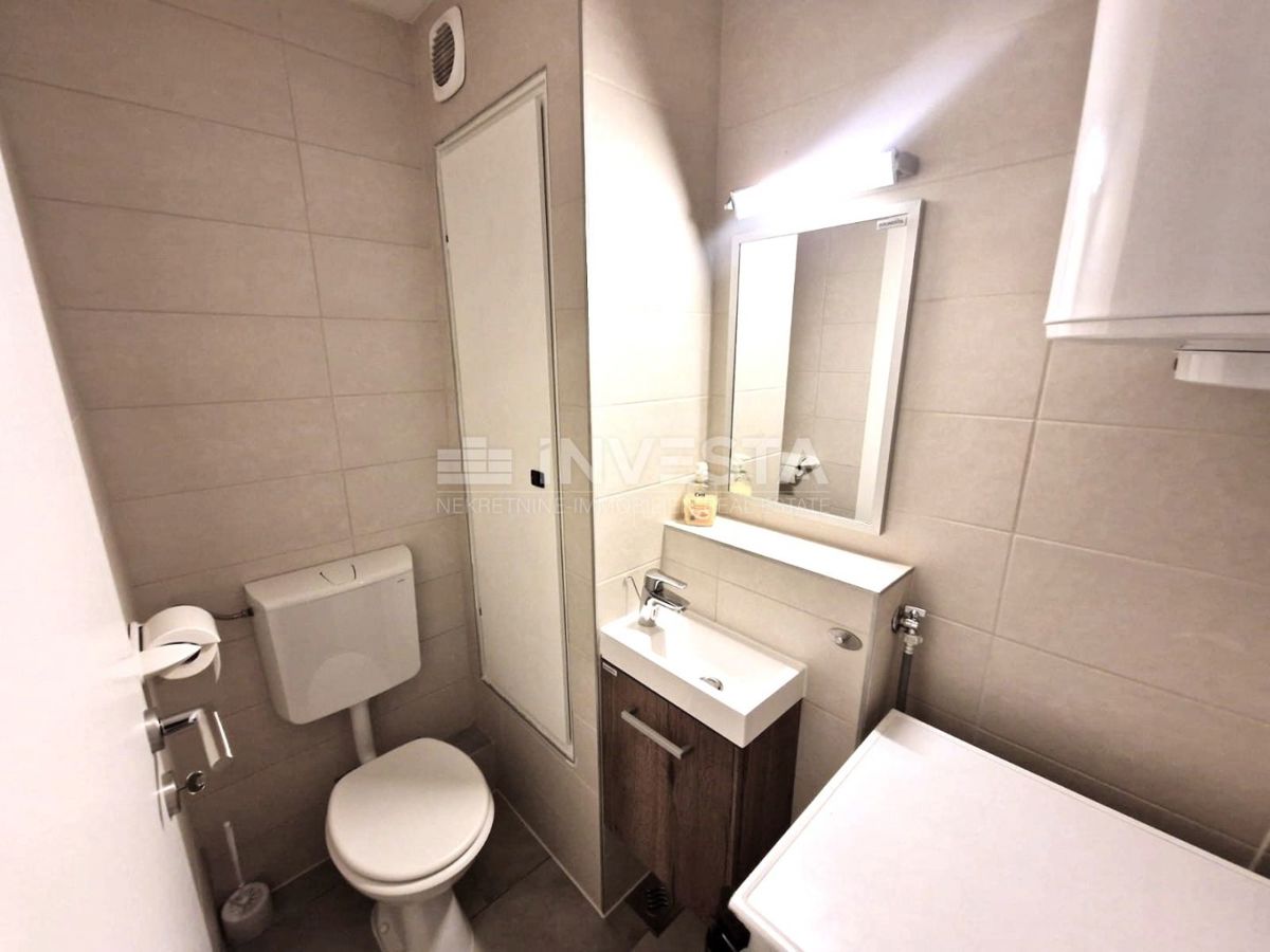 Fažana, Appartamento spazioso a 300 m dalla spiaggia, 3 camere, bagno, WC