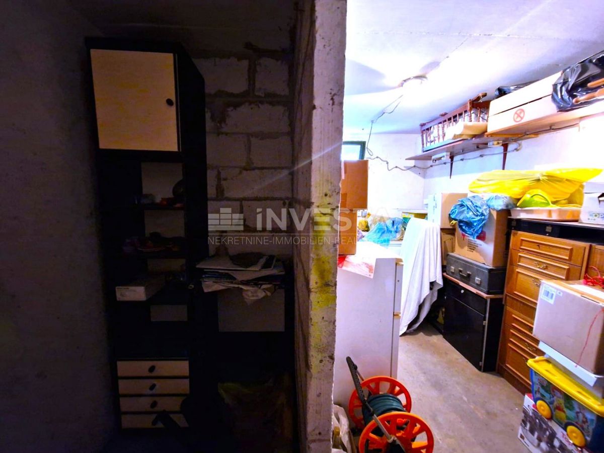 Fažana, Appartamento spazioso a 300 m dalla spiaggia, 3 camere, bagno, WC