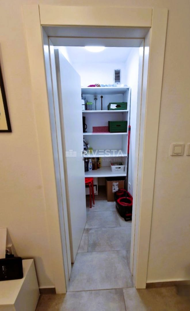 Fažana, Appartamento spazioso a 300 m dalla spiaggia, 3 camere, bagno, WC