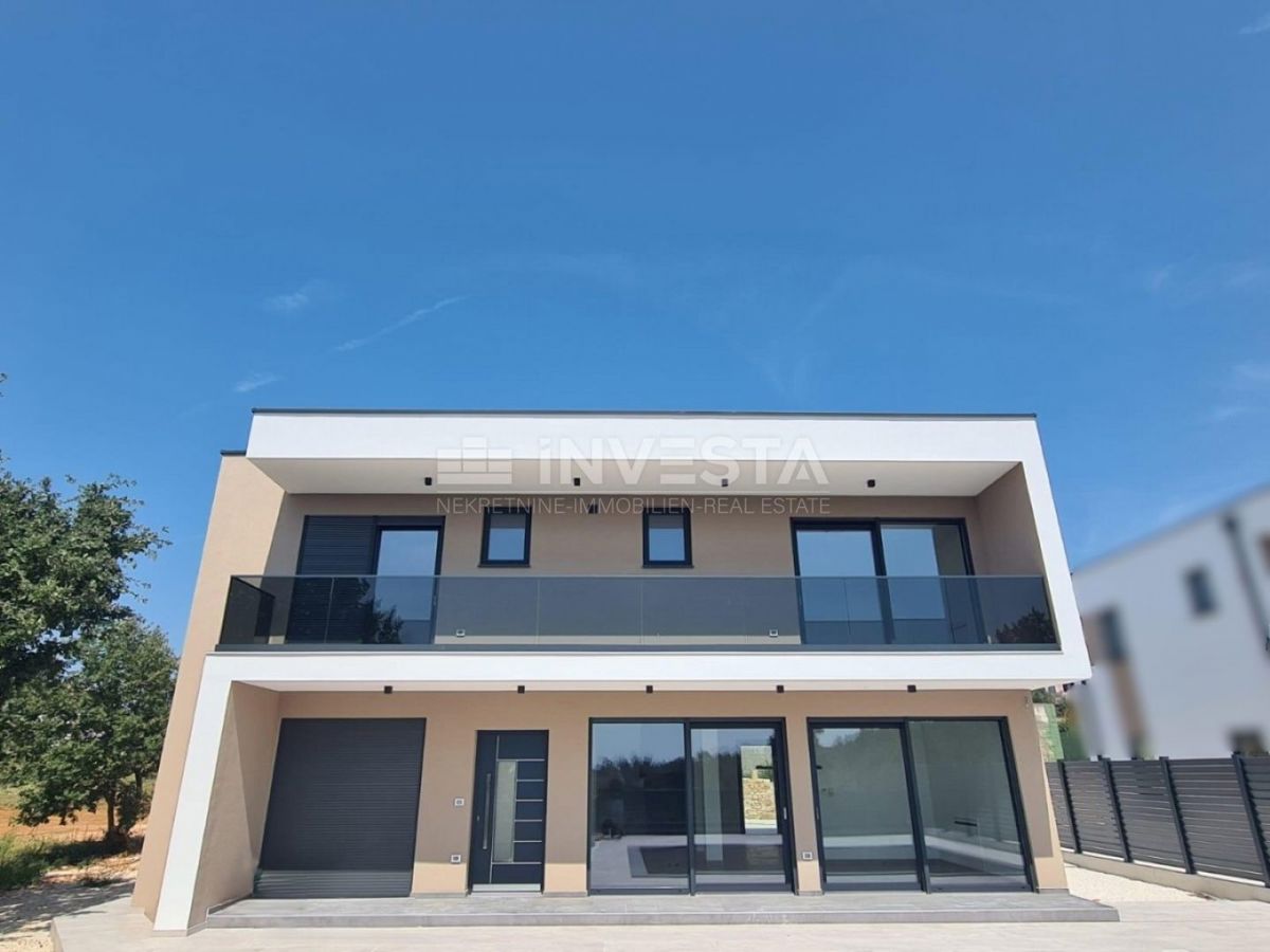 Svetvinčent, bellissima villa con piscina, AFFARE! PREZZO RIBASSATO!