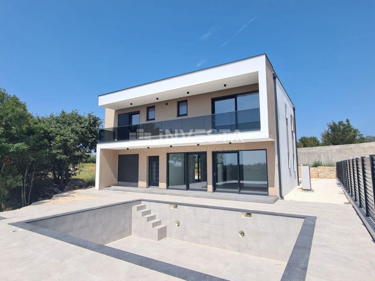 Svetvinčent, bellissima villa con piscina, AFFARE! PREZZO RIBASSATO!