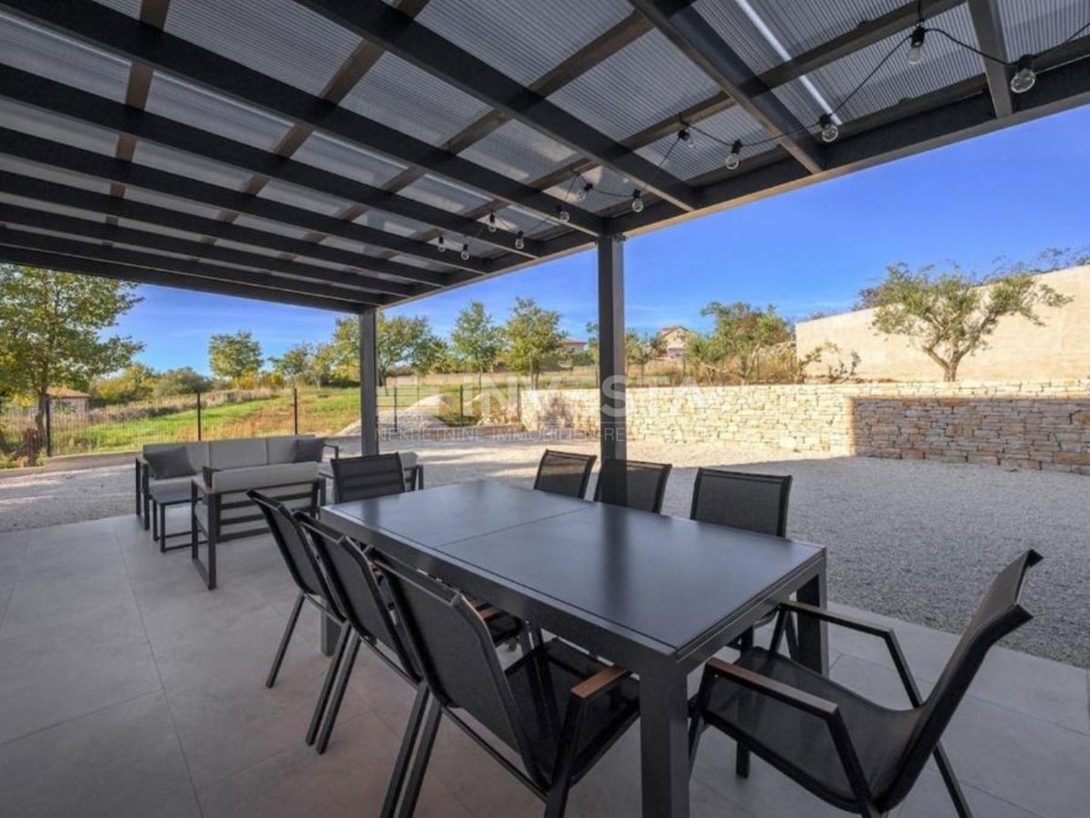 Svetvinčent, bellissima villa con piscina, AFFARE! PREZZO RIBASSATO!