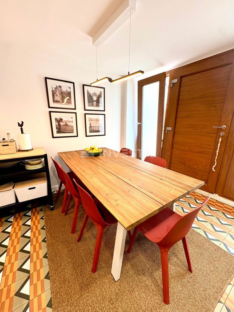 Vodnjan, casa istriana ristrutturata con vista mare