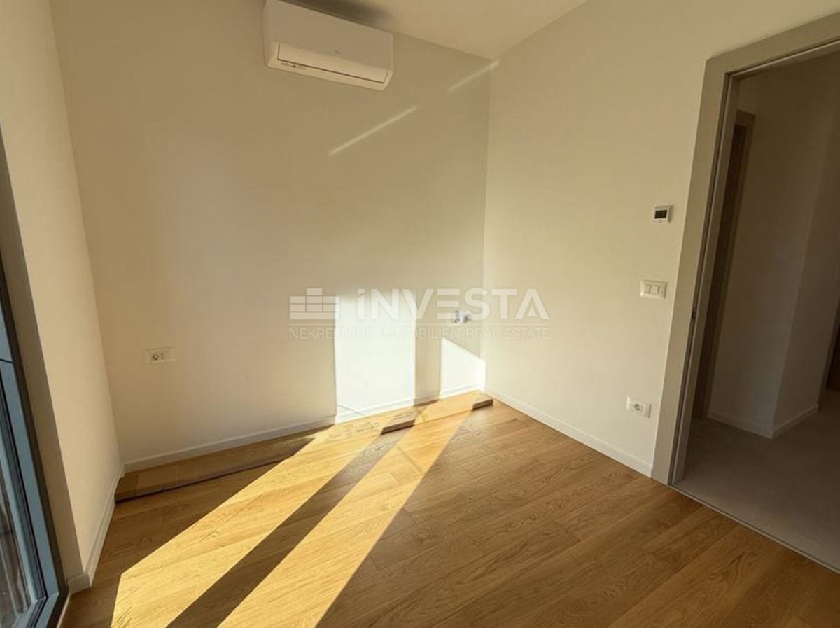 Medolino, Premantura, appartamento moderno nuovo, terrazza, parcheggio