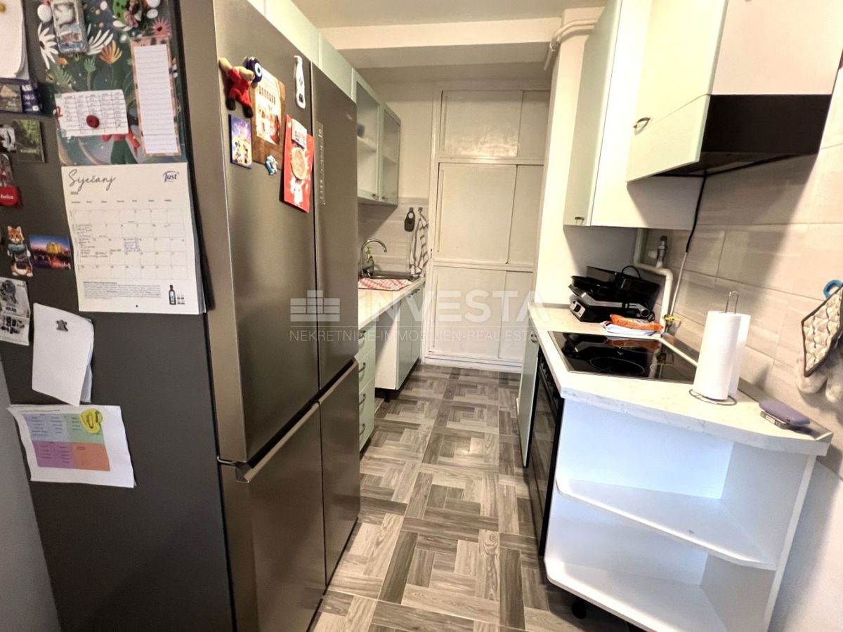 Stoja, appartamento con due camere al primo piano di 68 m²