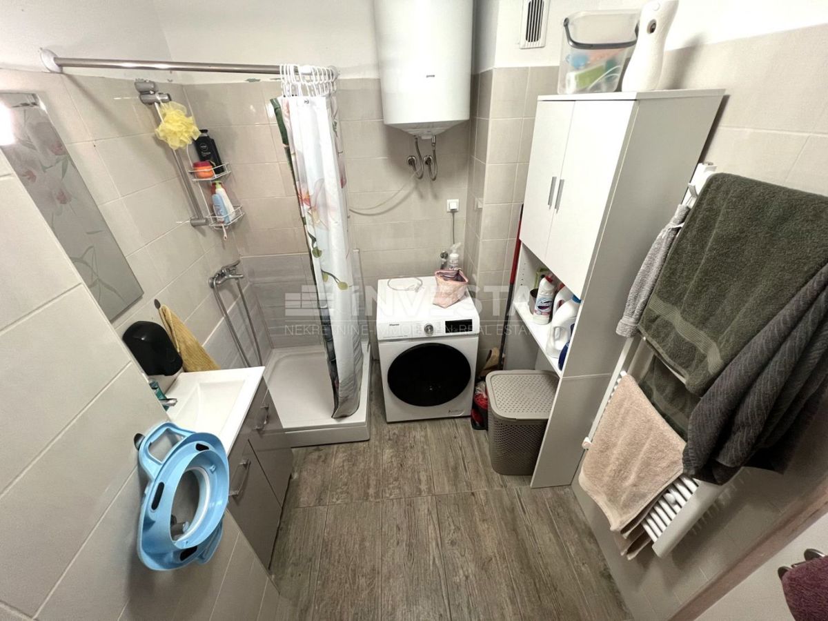 Stoja, appartamento con due camere al primo piano di 68 m²