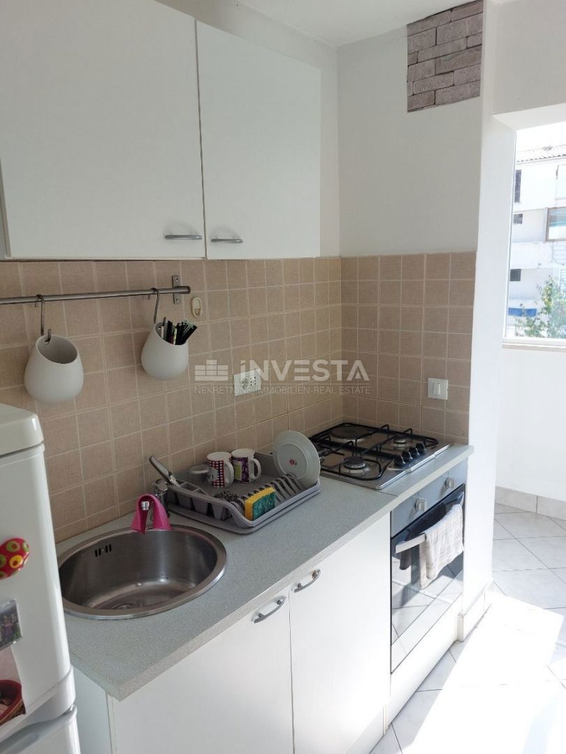 Parenzo, Červar Porat - appartamento 50m², vista mare