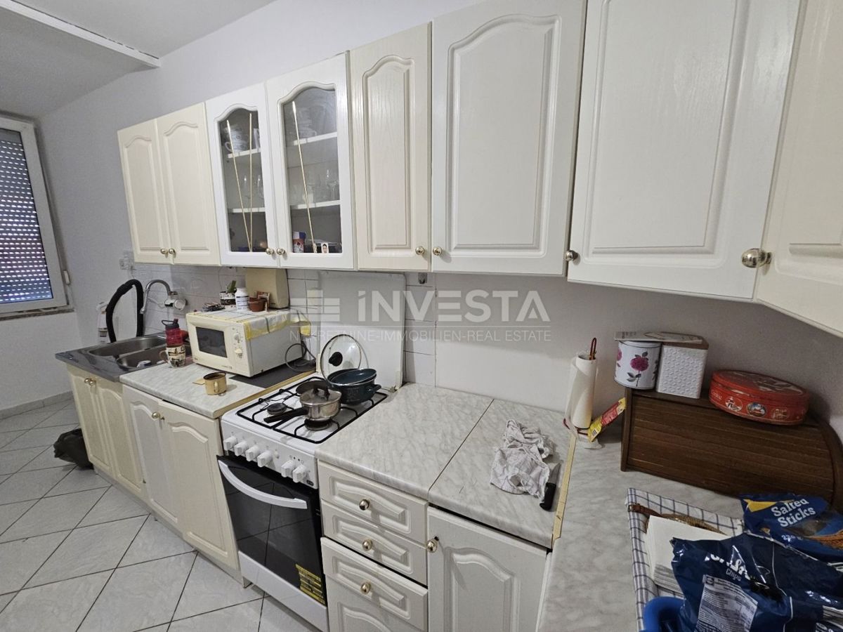 Croazia, Istria, centro di Pola - appartamento soleggiato 58m² con ampia loggia