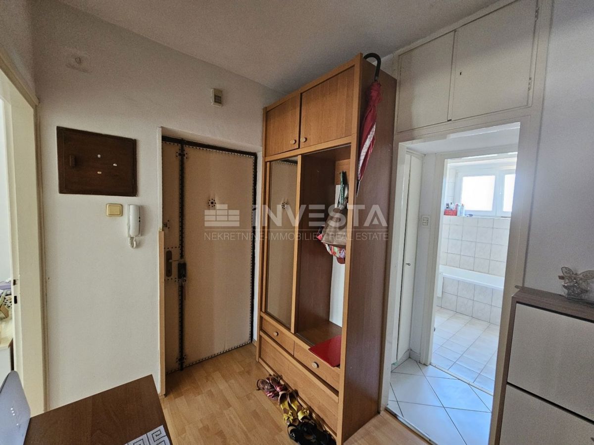 Croazia, Istria, centro di Pola - appartamento soleggiato 58m² con ampia loggia