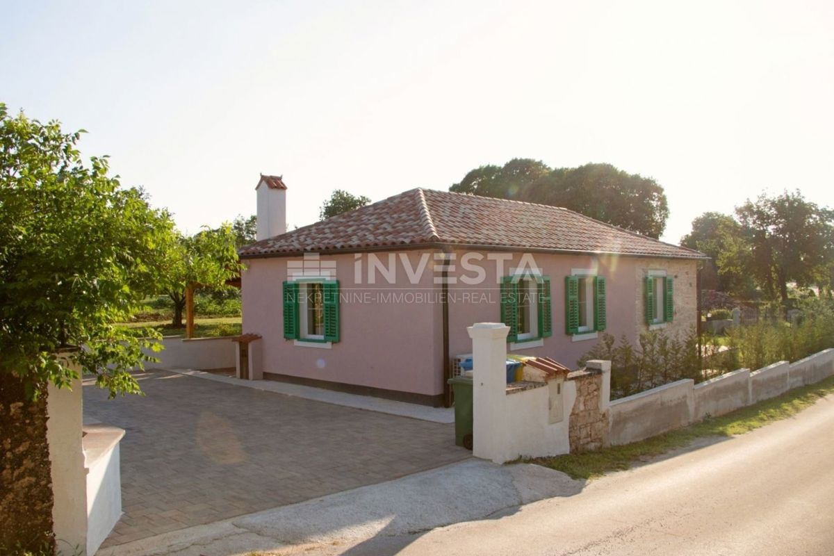 Dintorni di Barbana, casa istriana autoctona recentemente adattata