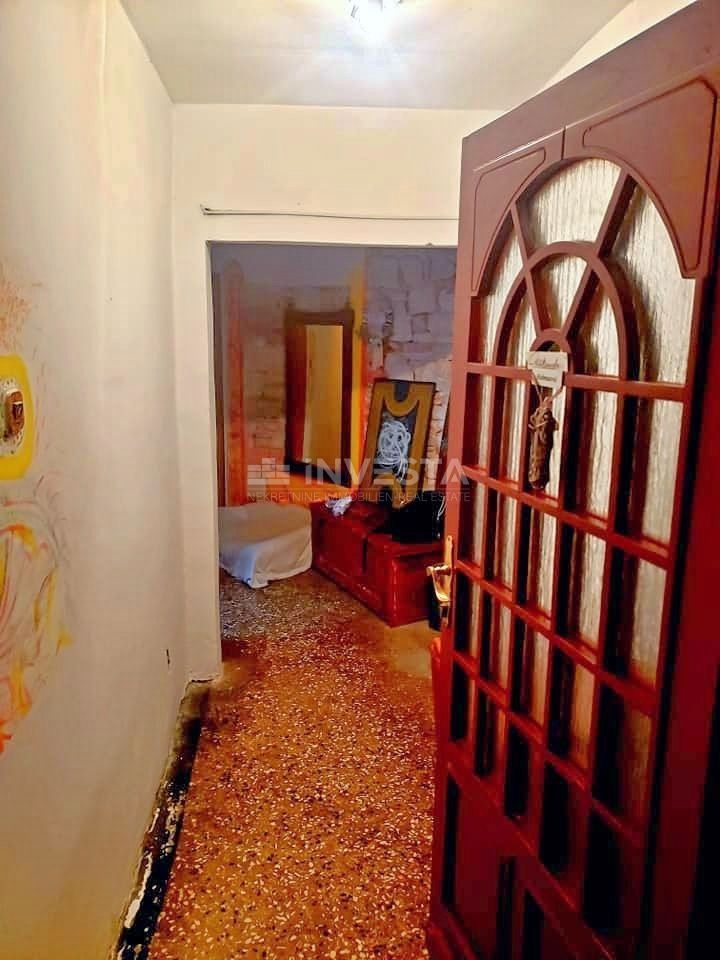 Pola centro, spazioso appartamento quadrilocale in ottima posizione, 122 m2