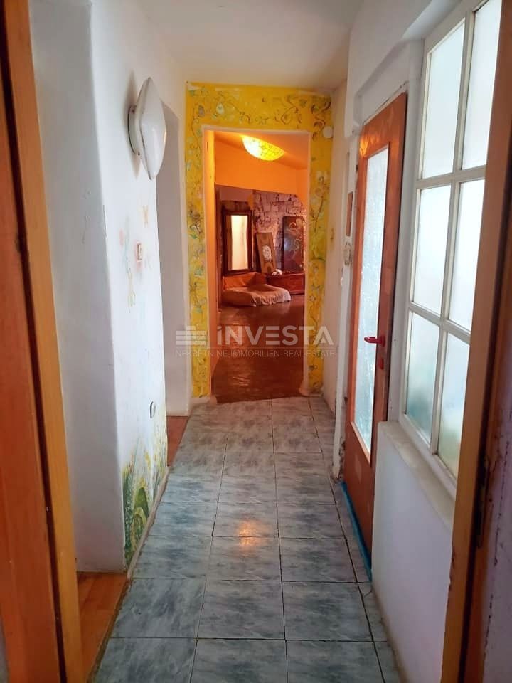 Pola centro, spazioso appartamento quadrilocale in ottima posizione, 122 m2