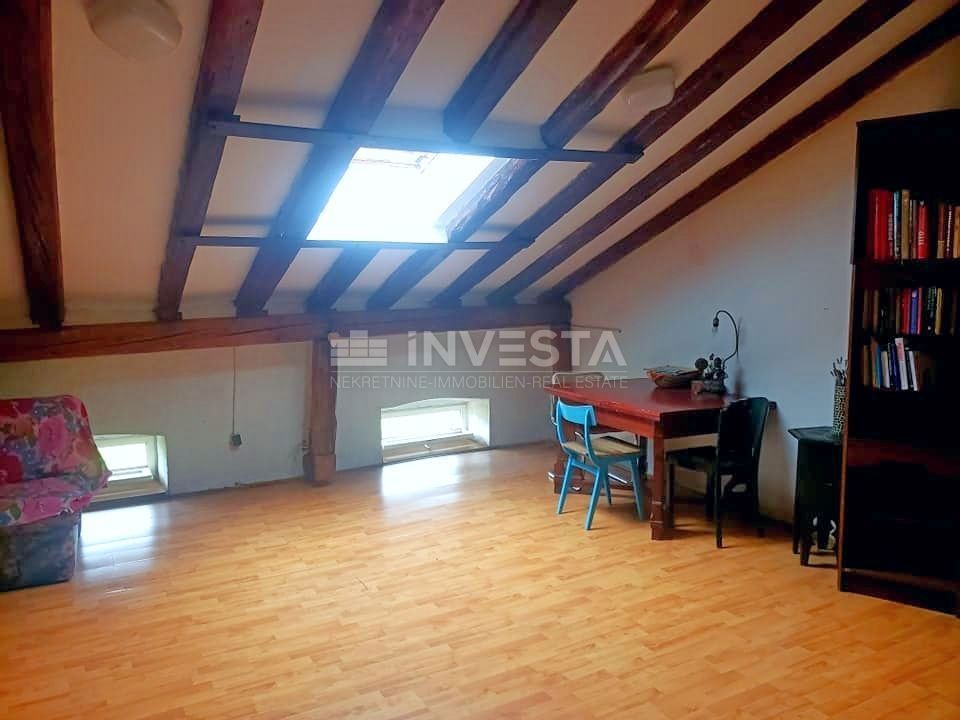 Pola centro, spazioso appartamento quadrilocale in ottima posizione, 122 m2