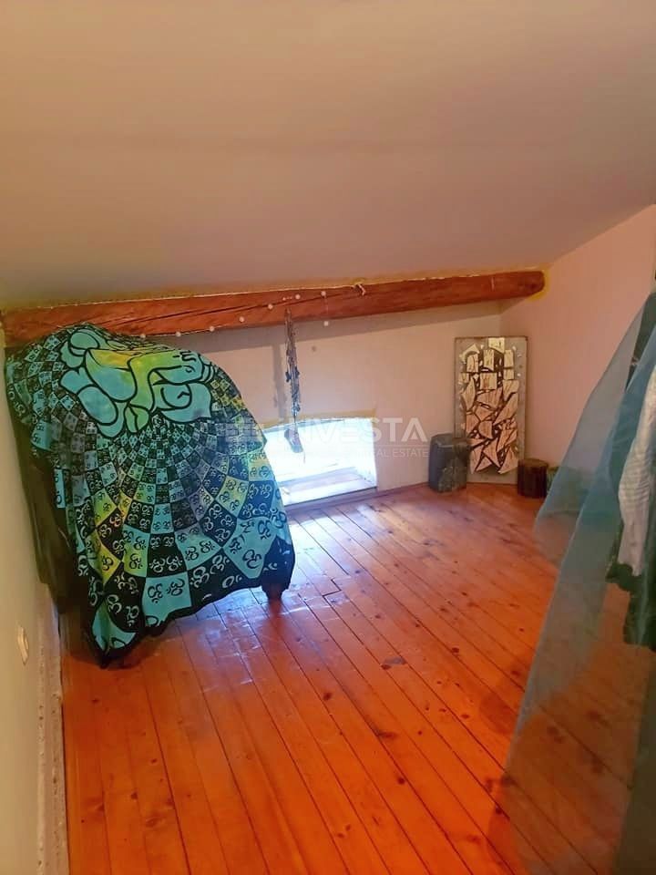 Pola centro, spazioso appartamento quadrilocale in ottima posizione, 122 m2