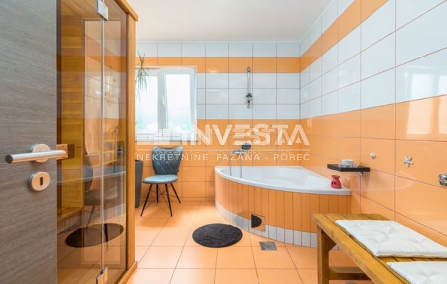 Istria, Loborika, bellissima casa vacanze con piscina e ampio giardino