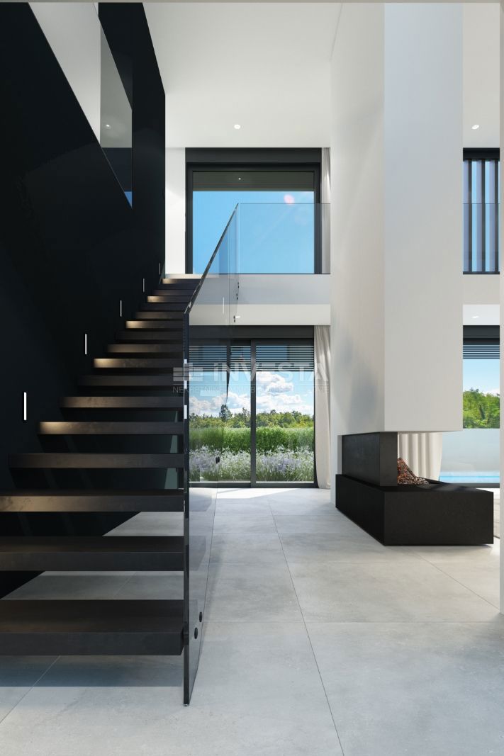 Zona di Poreč, villa moderna con vista mare