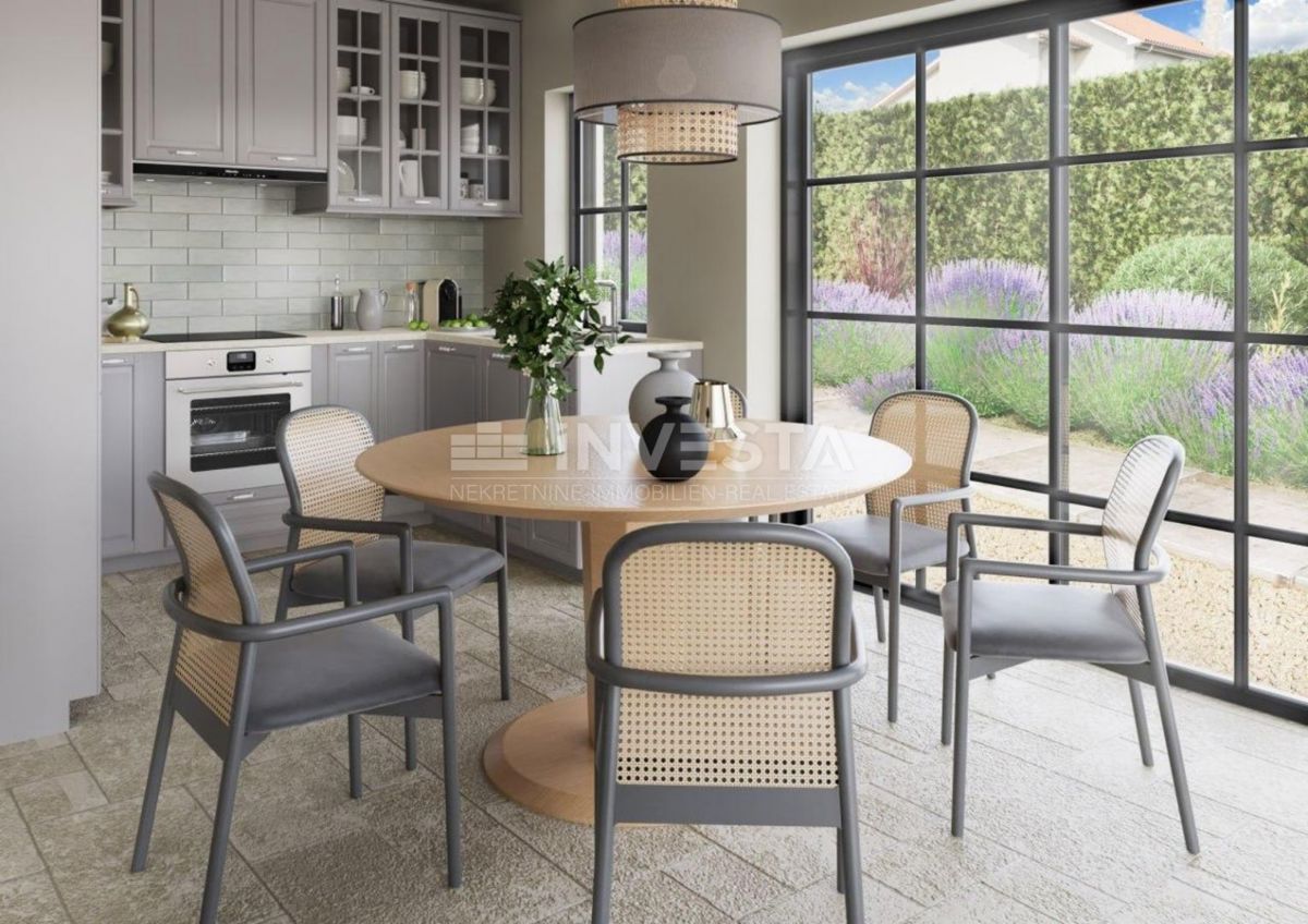 Tinjan, Casa con piscina in una posizione tranquilla