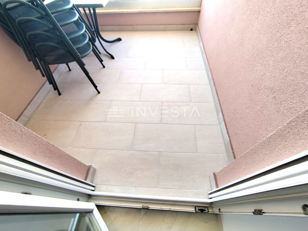 Appartamento con due camere al secondo piano con vista mare!