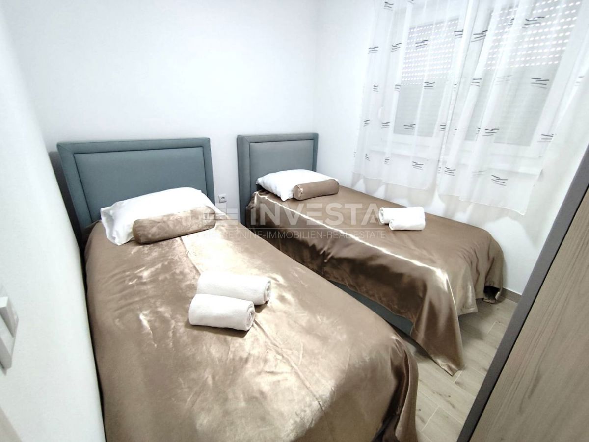 Appartamento con due camere al secondo piano con vista mare!