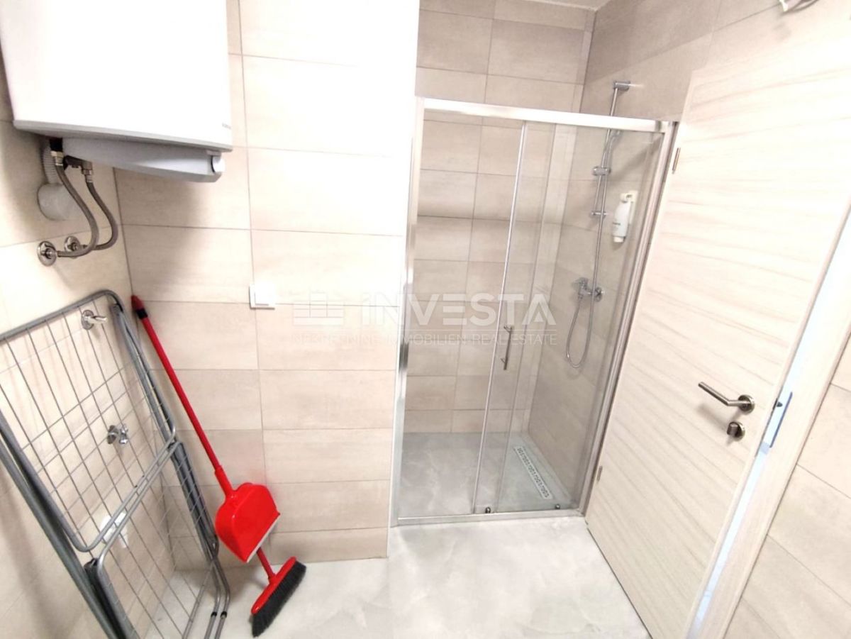  Zo Fažana környéke, apartman terasszal és parkolóval, közel a tengerhez.na di Fažana, appartamento con terrazza e parcheggio, vicino al mare