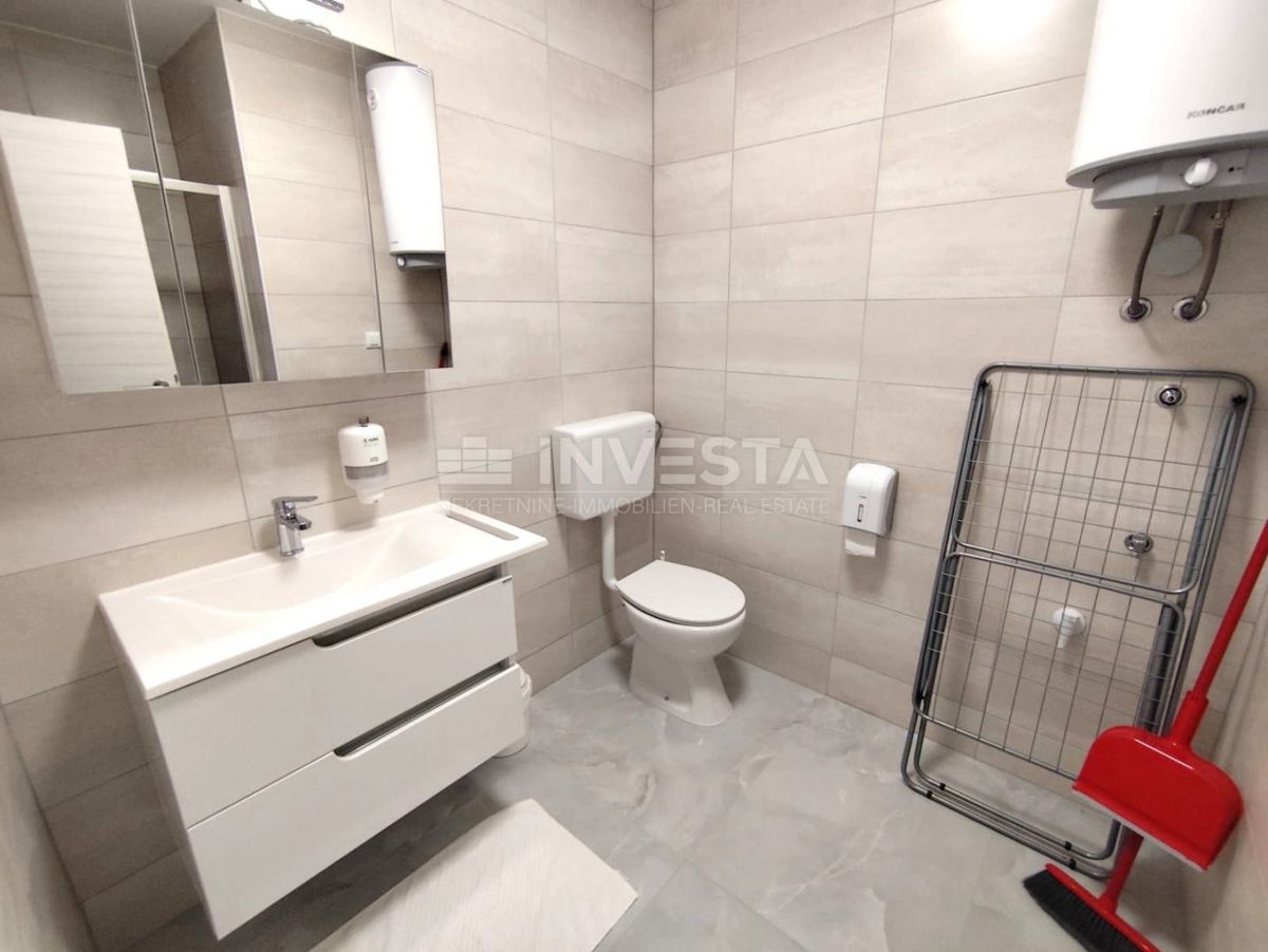  Zo Fažana környéke, apartman terasszal és parkolóval, közel a tengerhez.na di Fažana, appartamento con terrazza e parcheggio, vicino al mare