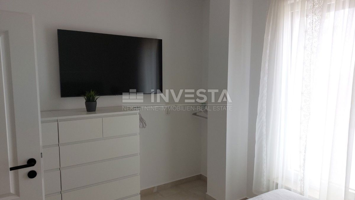 Poreč, Casa a schiera in una posizione eccellente