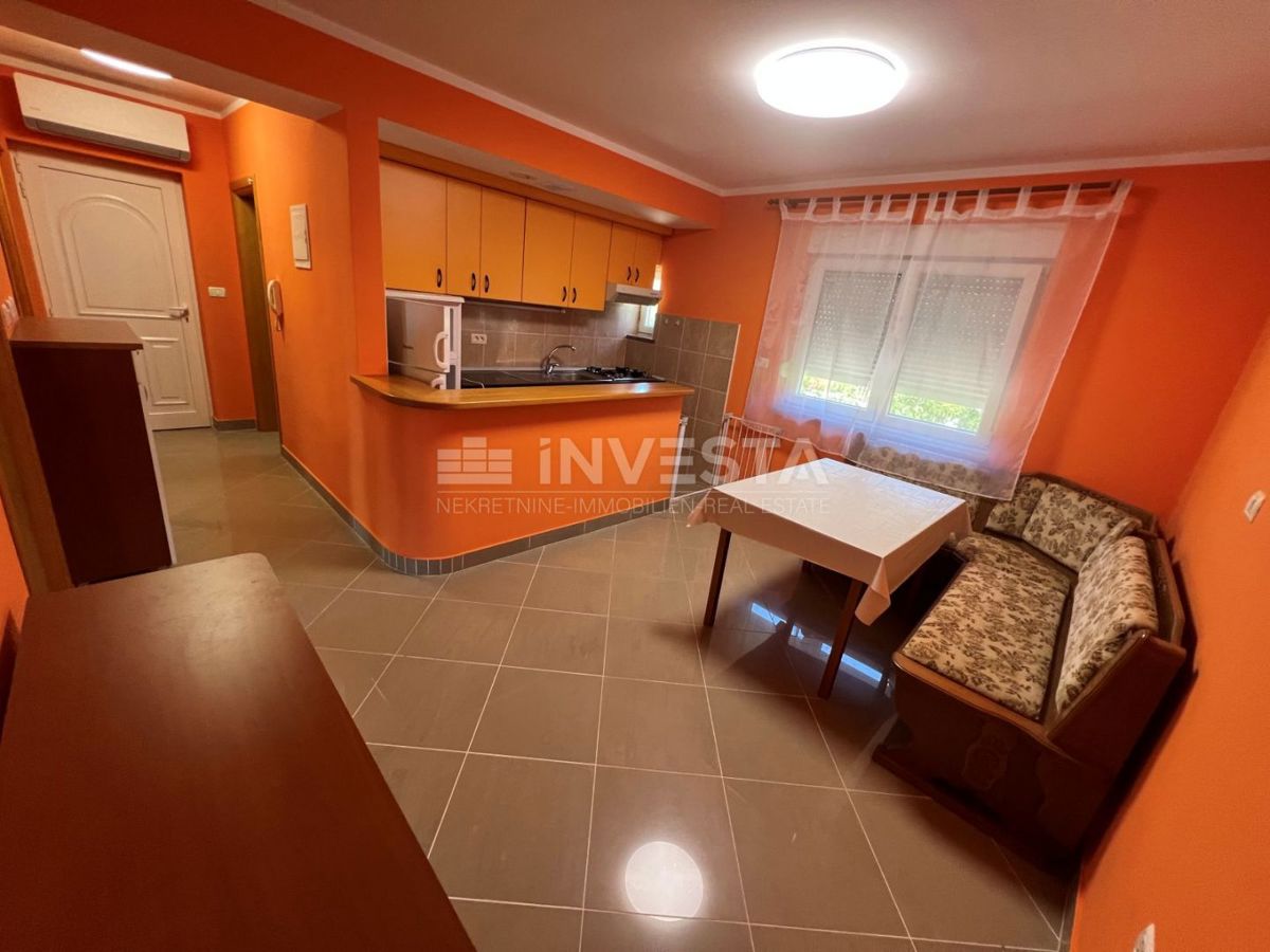 Pola, Gregovica — Appartamento con due camere da letto