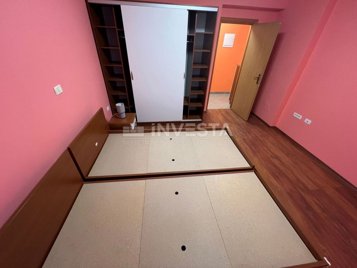 Pola, Gregovica — Appartamento con due camere da letto