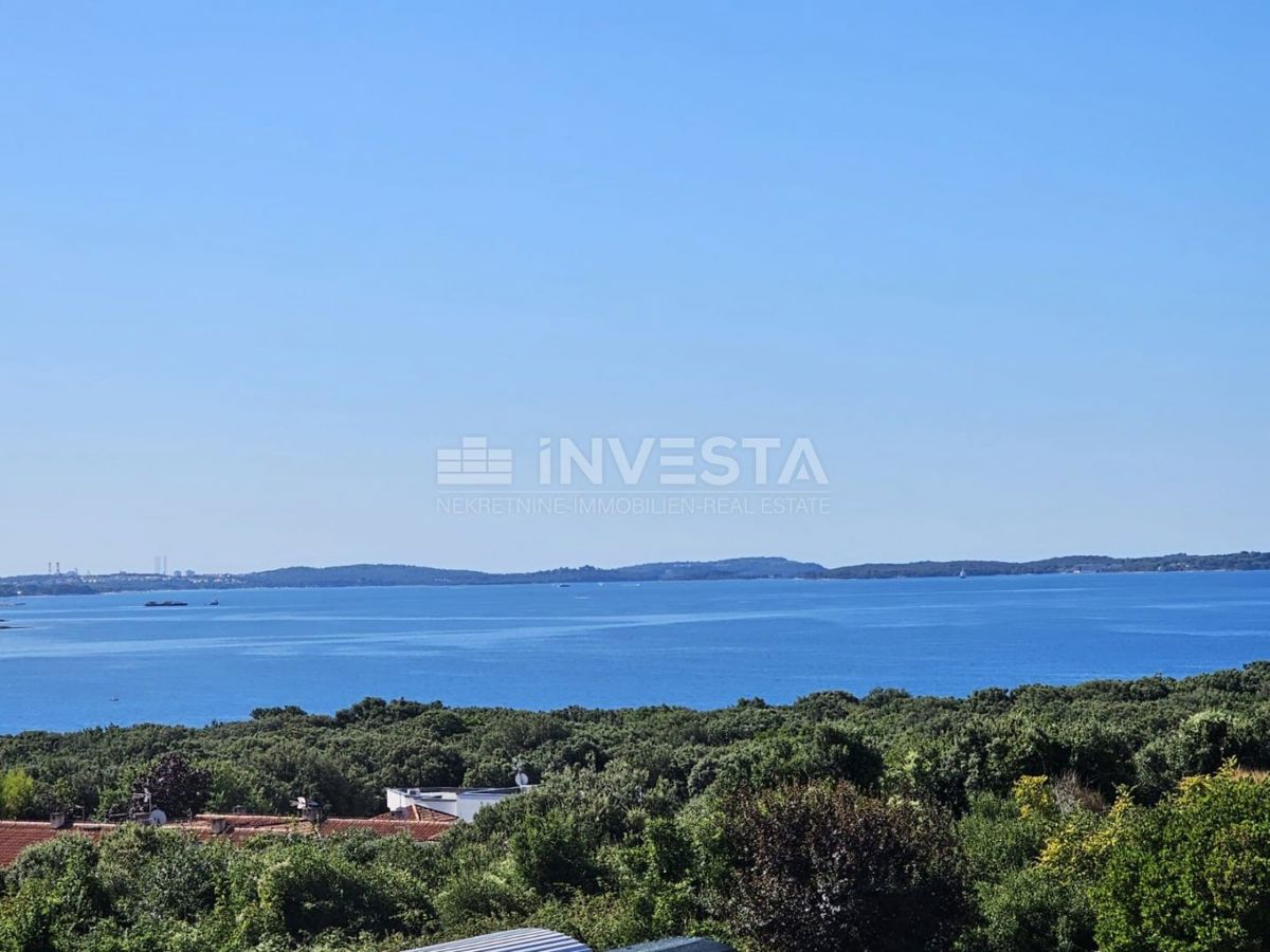 Barbariga, casa a schiera con vista mare