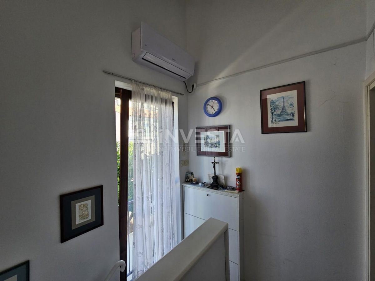 Barbariga, casa a schiera con vista mare