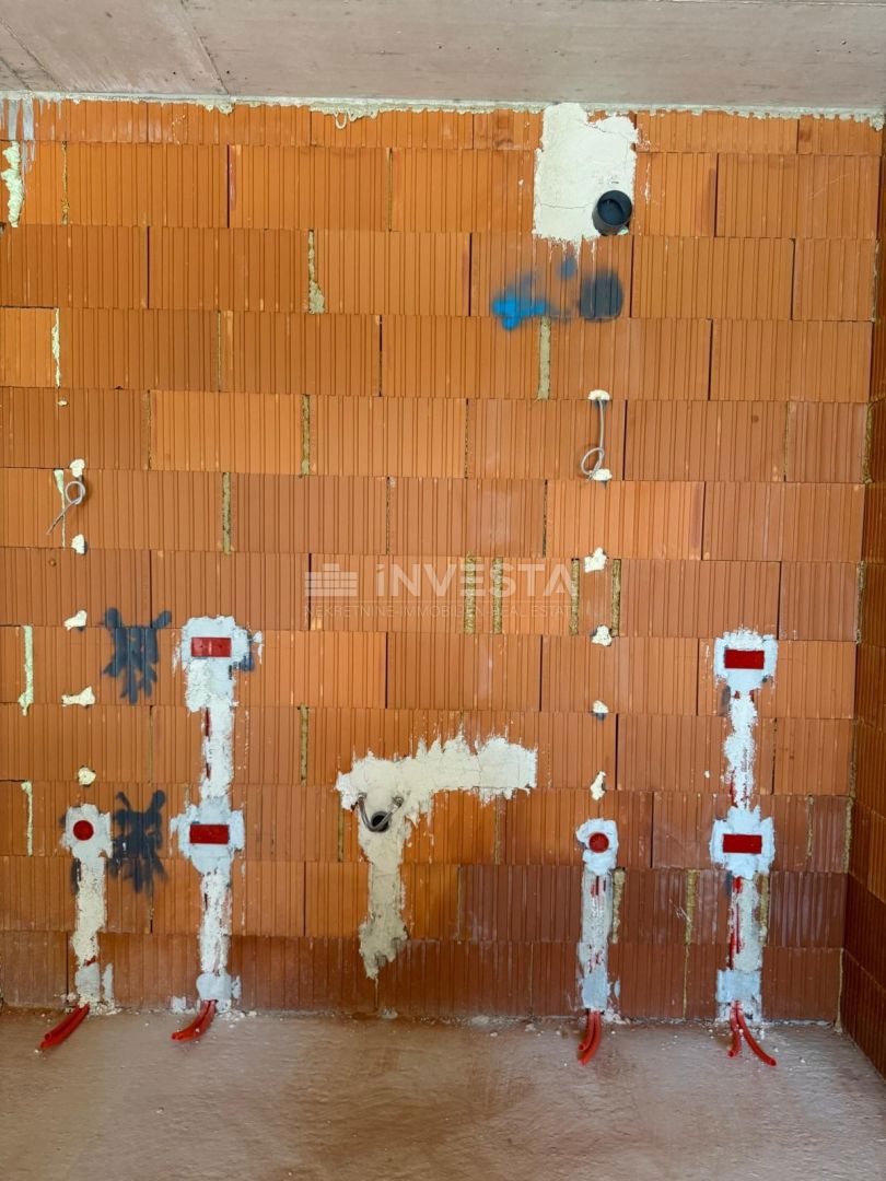 Appartamento al piano terra in una nuova costruzione - zona di Rovigno