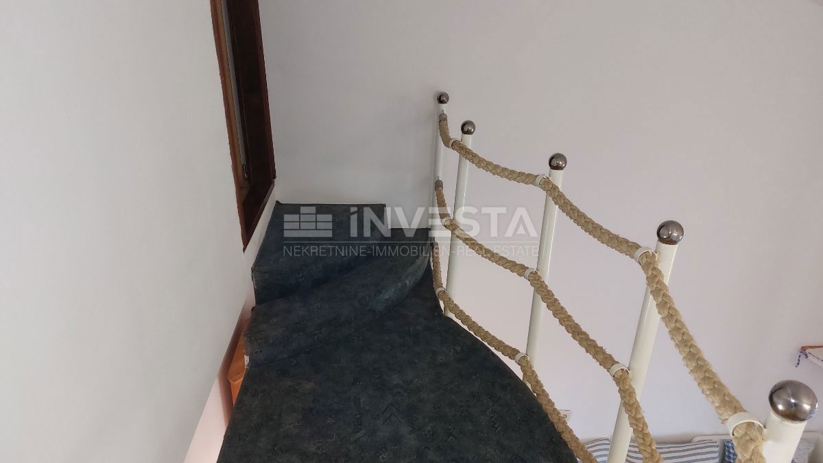 Appartamento duplex a Červar Port