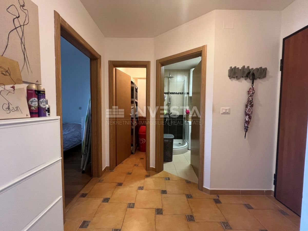 Pola, Veli Vrh – appartamento ristrutturato con parcheggio