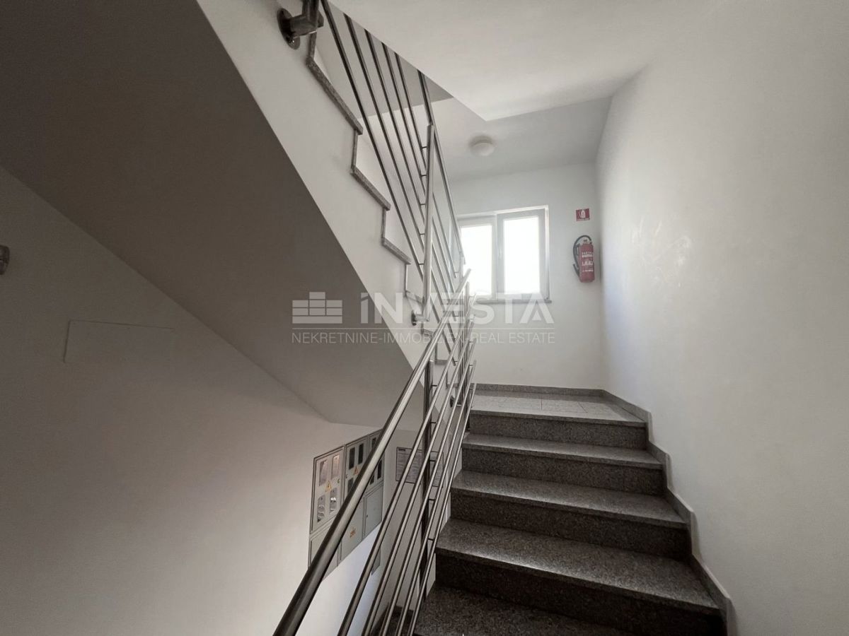 Pola, Veli Vrh – appartamento ristrutturato con parcheggio